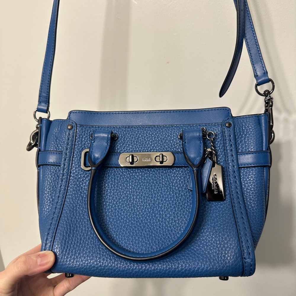 Coach Swagger Carryall Small Pebbled Leather Blue Crossbody Satchel